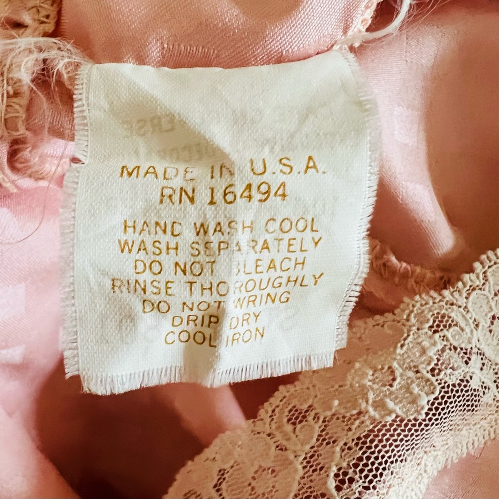 Givenchy Vintage 1990’s Nightgown. - Picture 9 of 9